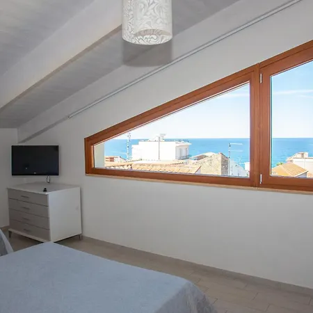 Odissea E Hotel *